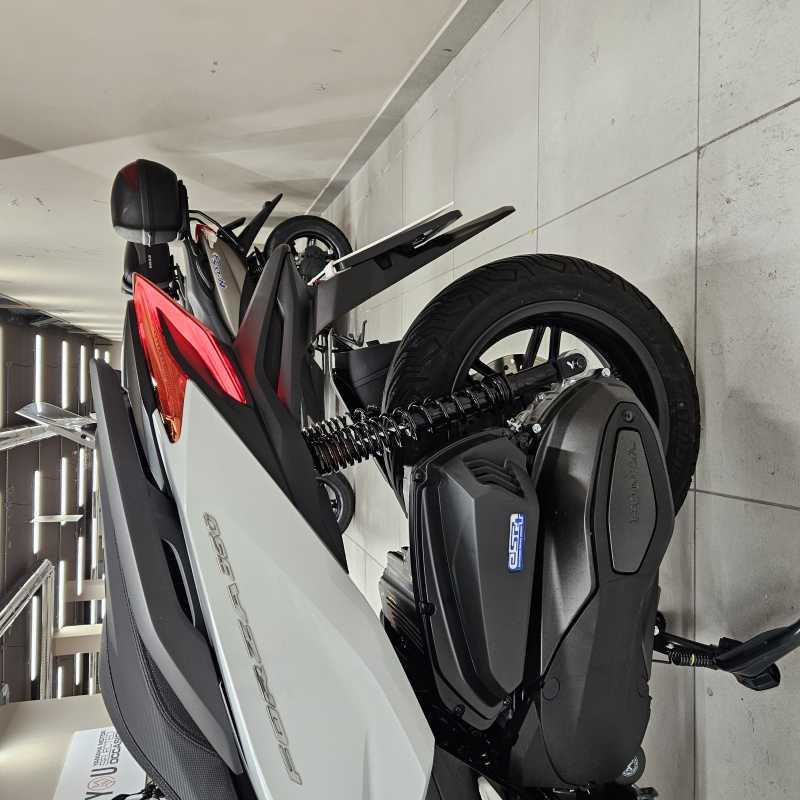 Honda Forza 350 - 2026