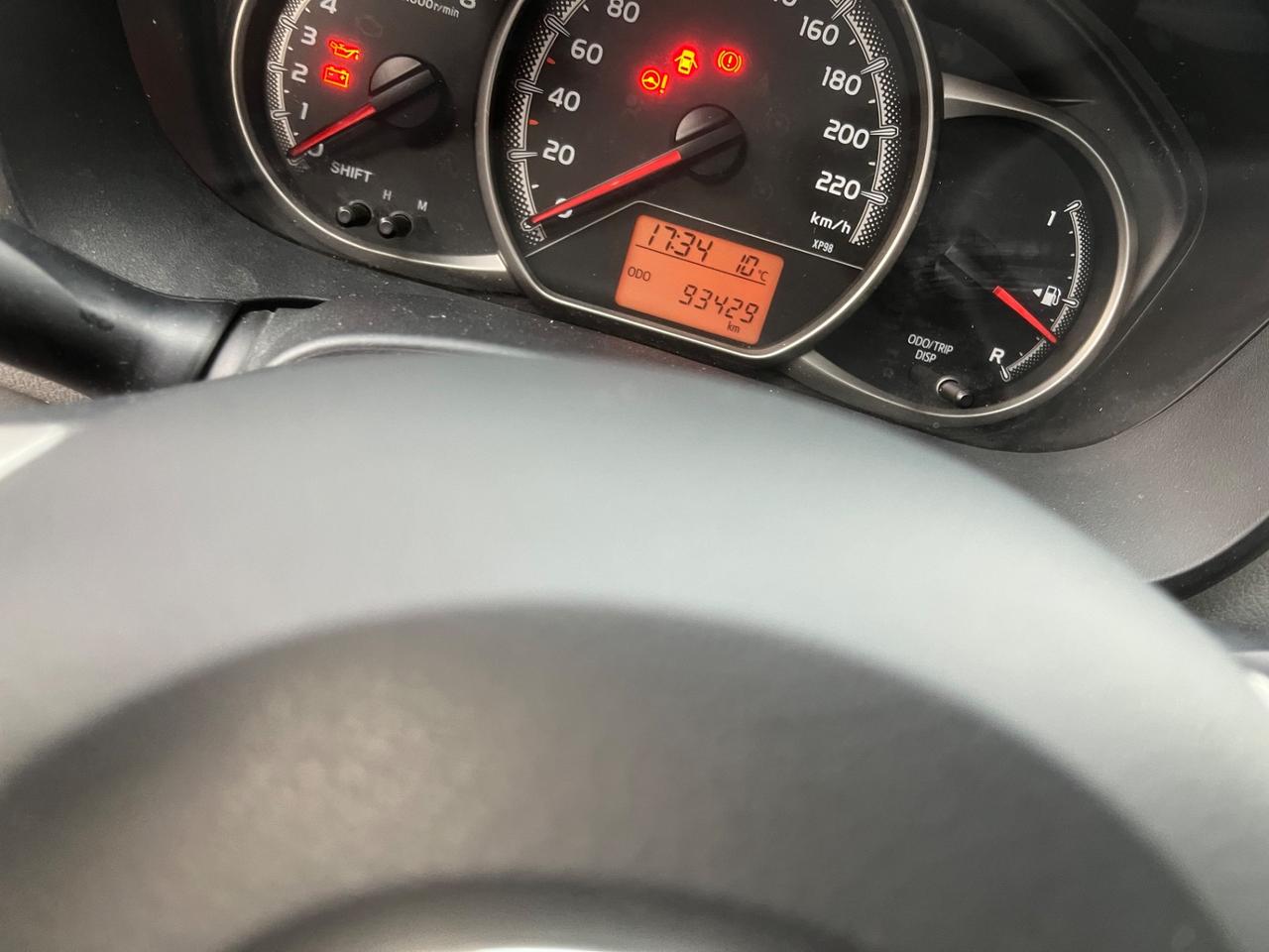 Toyota Yaris 1.0 5 porte Lounge