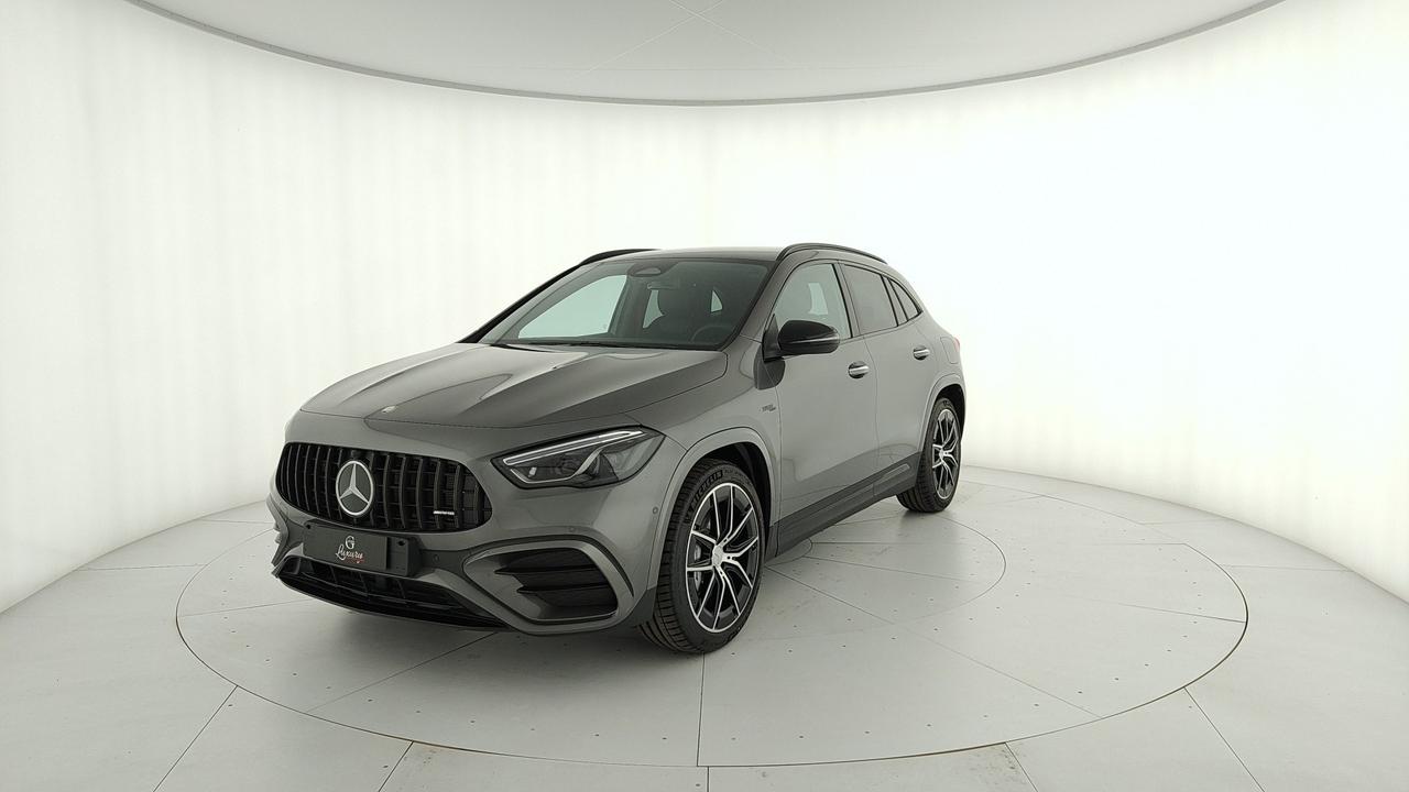 Mercedes-Benz Mercedes-AMG GLA 35 4MATIC