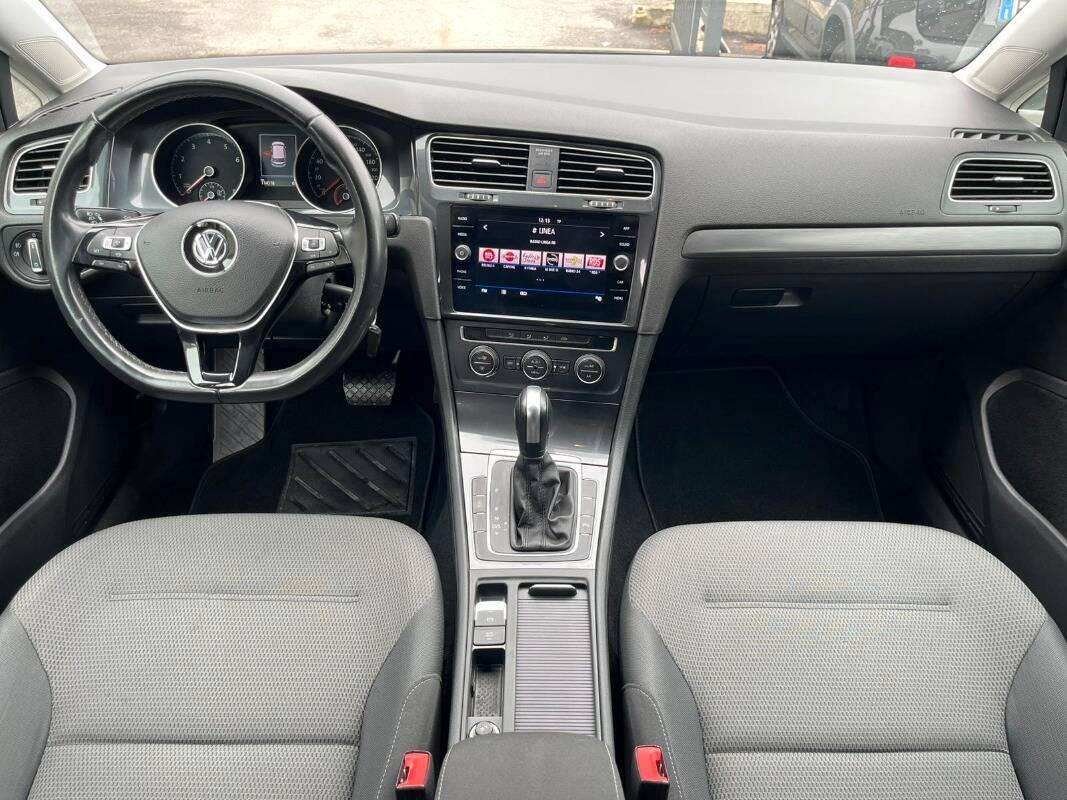 Volkswagen Golf 1.5 tgi Business 130cv dsg