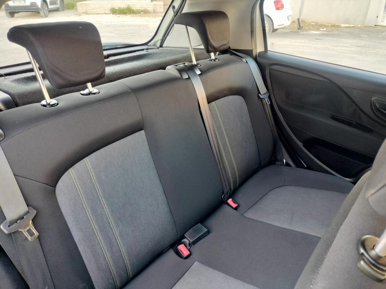 Fiat Punto 1.4 8V 5 porte Natural Power Young
