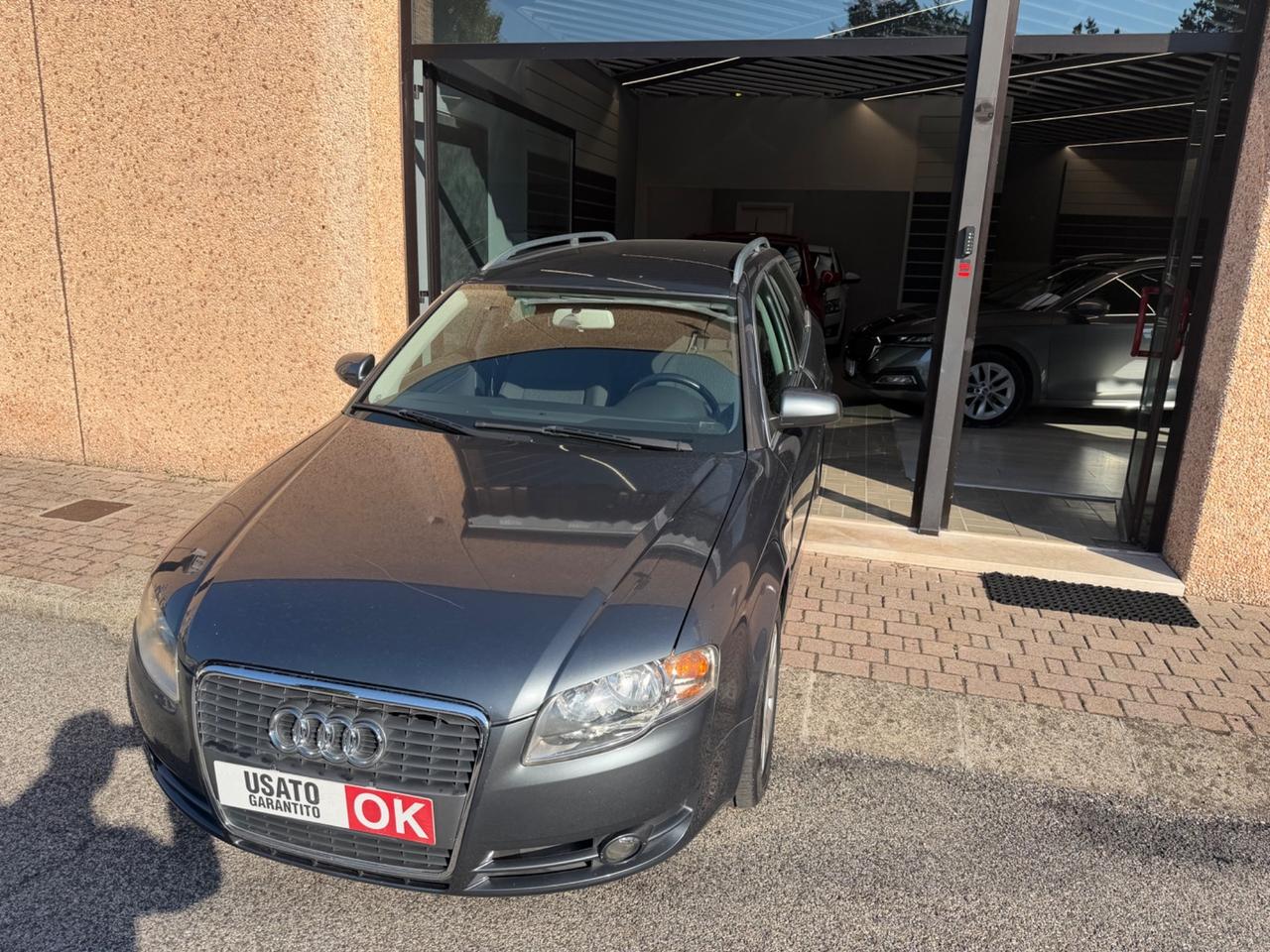 Audi A4 2.0 16V TDI Avant Motore 64.000 km