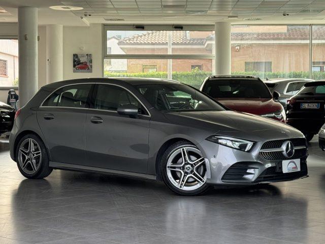 MERCEDES-BENZ A 200 163cv Automatic Premium AMG