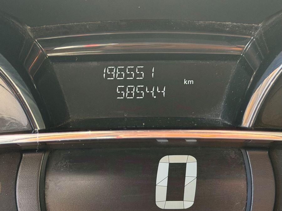 renault clio 1.5 dci live navi certificata perfett