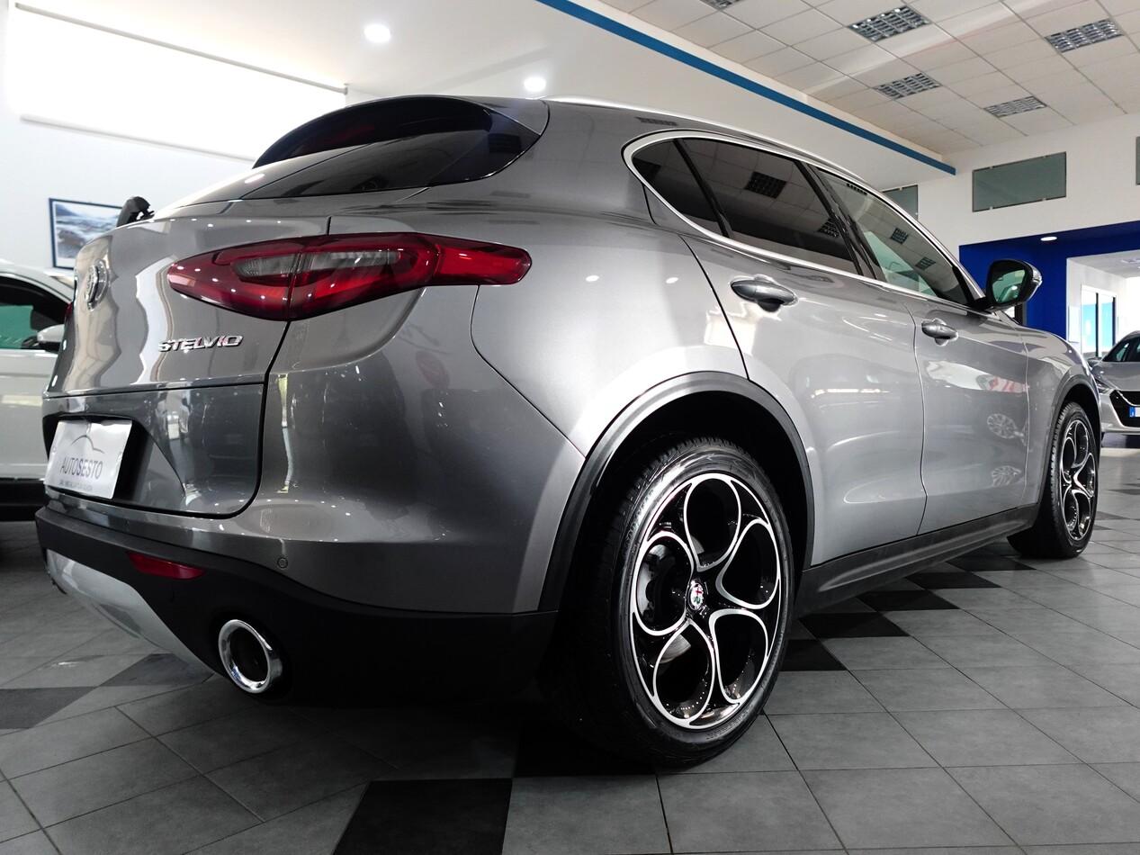 Alfa Romeo Stelvio 2.2 MJT 160 CV AT8 RW SPORT TECH