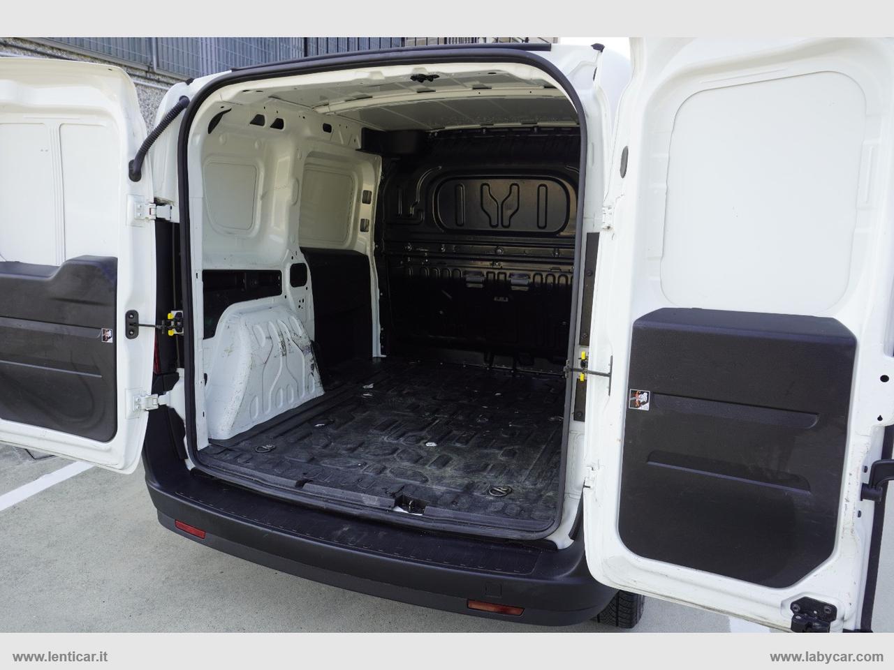 Doblò 1.6 MJT 105CV PC-TN Cargo Lounge