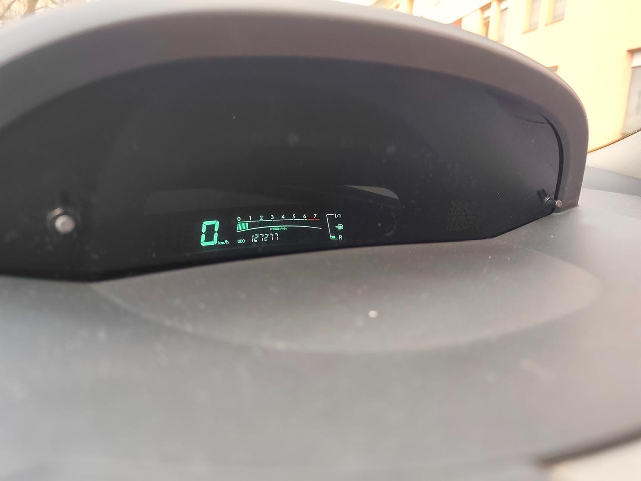 Toyota Yaris 1.0 Benz neopatentati