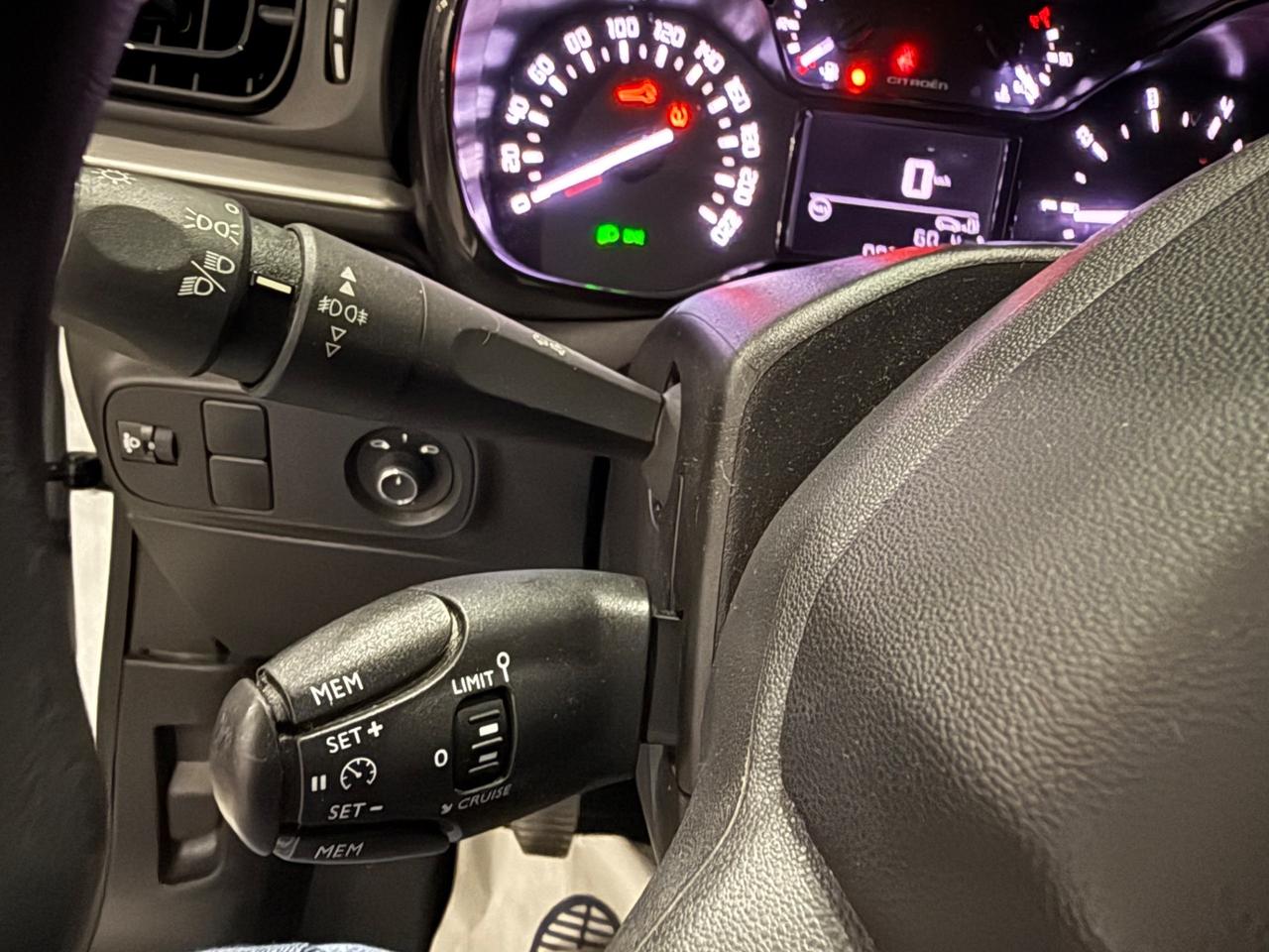 Citroen C3 BlueHDi 100cv SHINE AIRBUMP/FULL LED2022