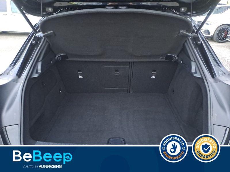 Mercedes-Benz GLA 200 D (CDI) PREMIUM 4MATIC AUTO