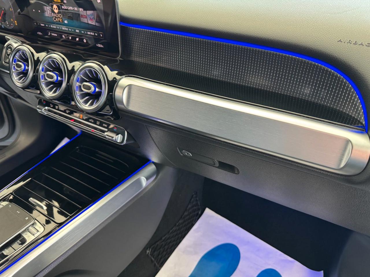 Mercedes GLB 200 d Sport Plus Cockpit Dash Cam Carplay
