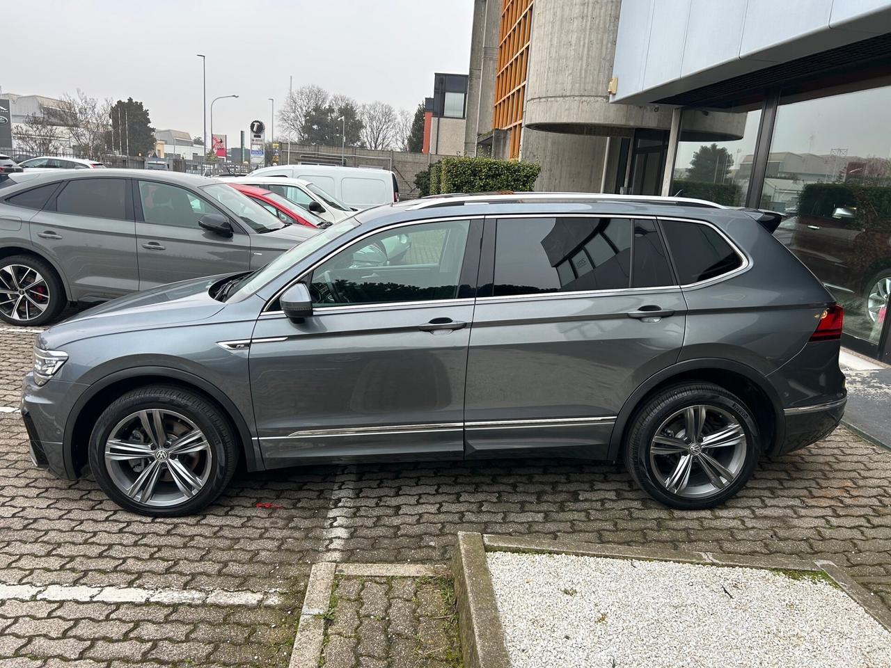 Volkswagen Tiguan Allspace 2.0 TDI 190 CV DSG 4M R-Line