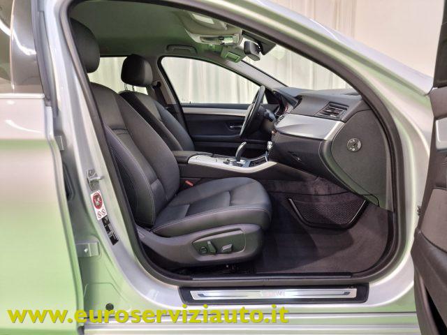 BMW 530 d xDrive 249CV Touring Luxury
