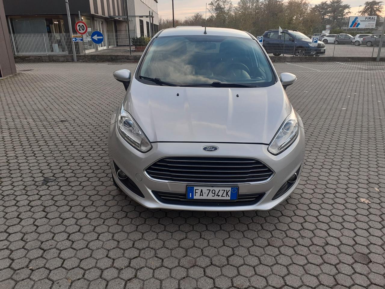 Ford Fiesta 1.5 TDCi 75CV 5 porte Titanium