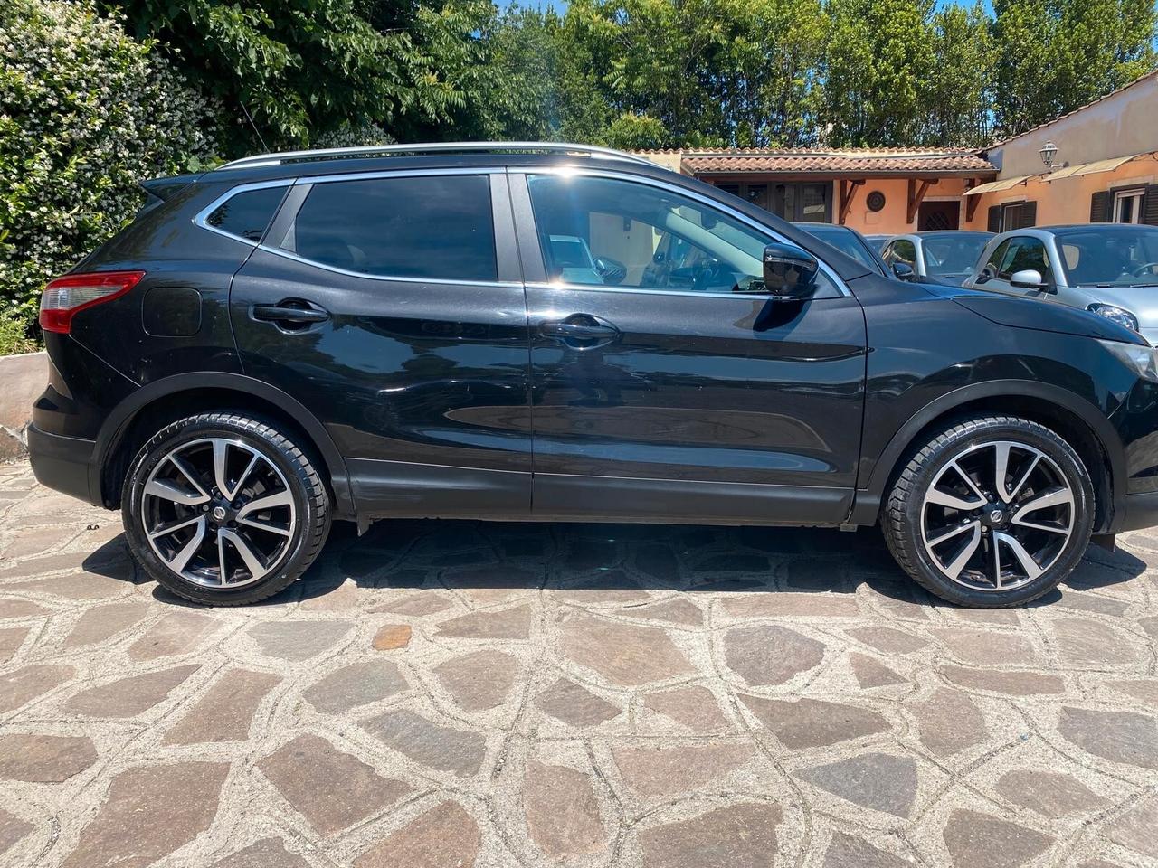 Nissan Qashqai 1.5 dCi GANCIO TRAINO -GARANZIA
