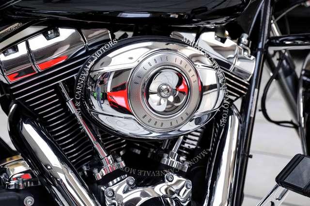 Harley-Davidson Road King SCARICO VANCE&HINES|CRUISE|PARABREZZA|BORSE