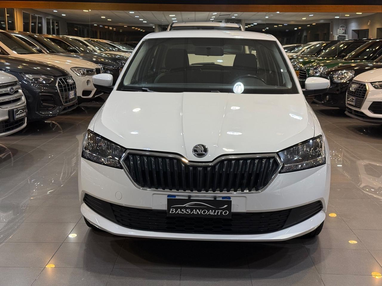 Skoda Fabia Berlina 1.0 mpi Business 75cv NEOPATENTATI !!