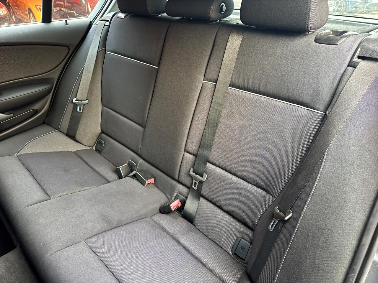 Bmw 116 ADATTA A NEOPATENTATI 116i 116cv cat 5 porte