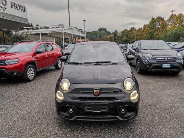 Abarth 695 - 695 1.4 t-jet 180cv auto