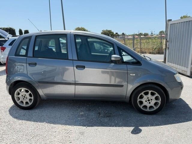 Fiat Idea 1.3 Multijet 16V 70 CV BlackEnergy