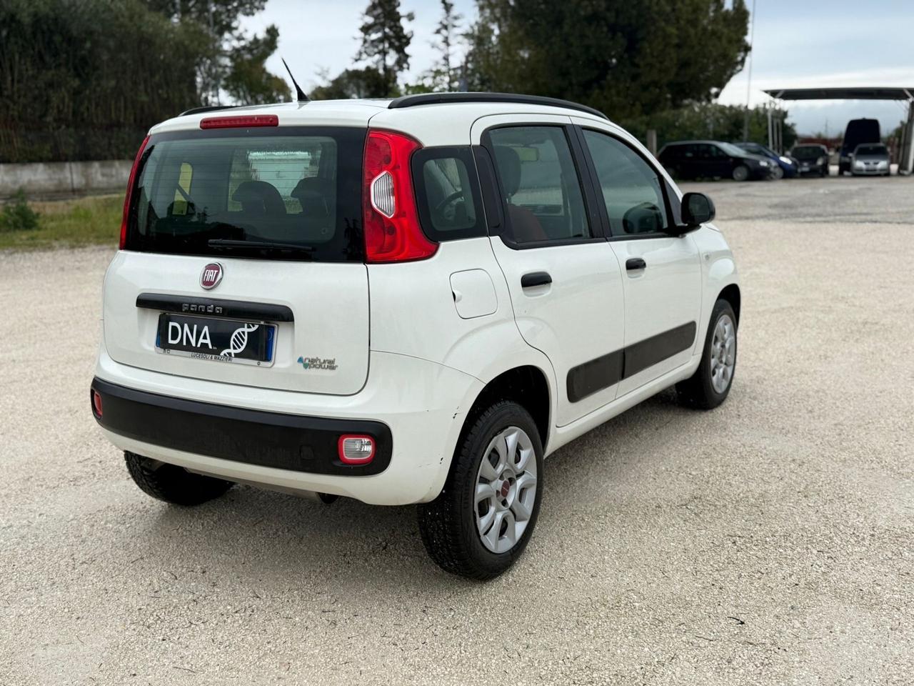 Fiat Panda natural power benzina metano NEOPATENTATi