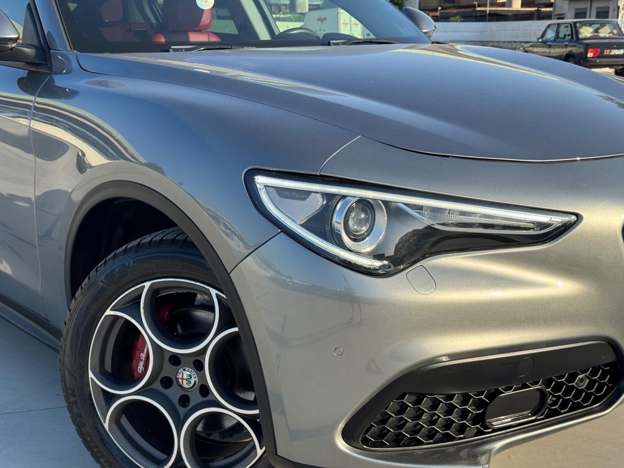 Alfa Romeo Stelvio 2.2 Turbodiesel 210 CV AT8 Q4 B-Tech