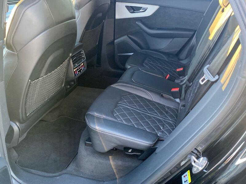 Audi Q8 SQ8 TDI mHEV V8 quattro tiptronic 435 CV