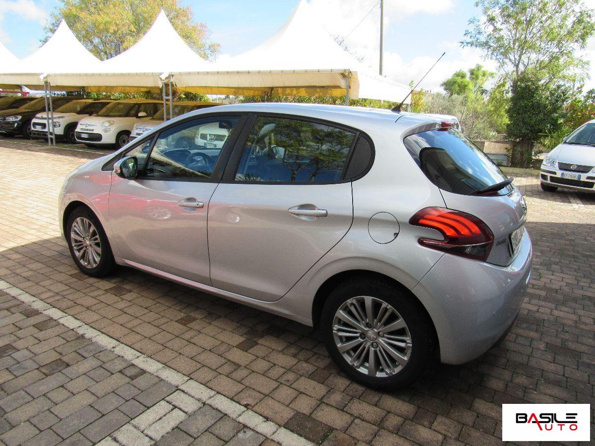 PEUGEOT - 208 - 1.2 VTi 82 CV 5p. Allure
