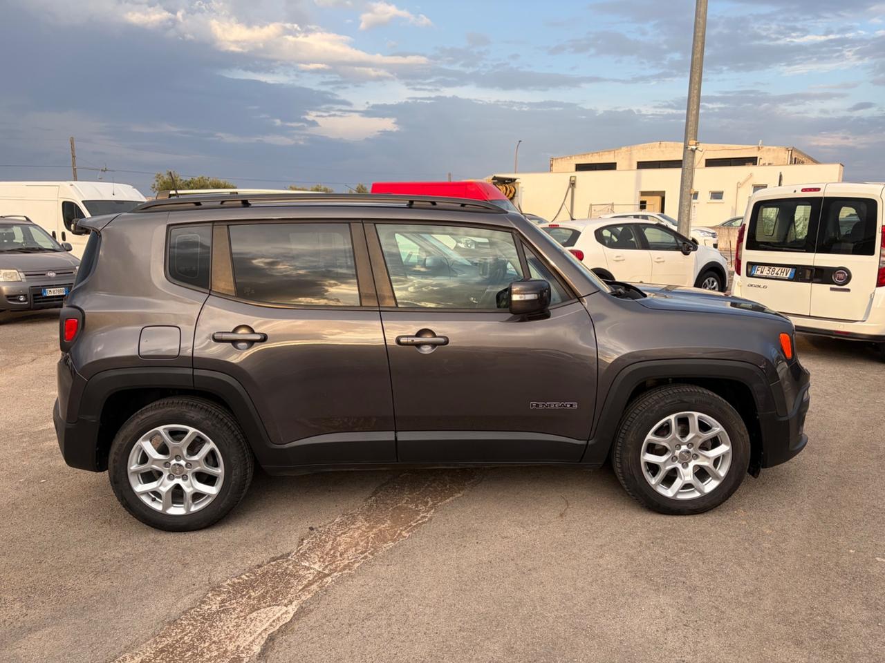 Jeep Renegade 1.6 Mjt 120 CV Longitude
