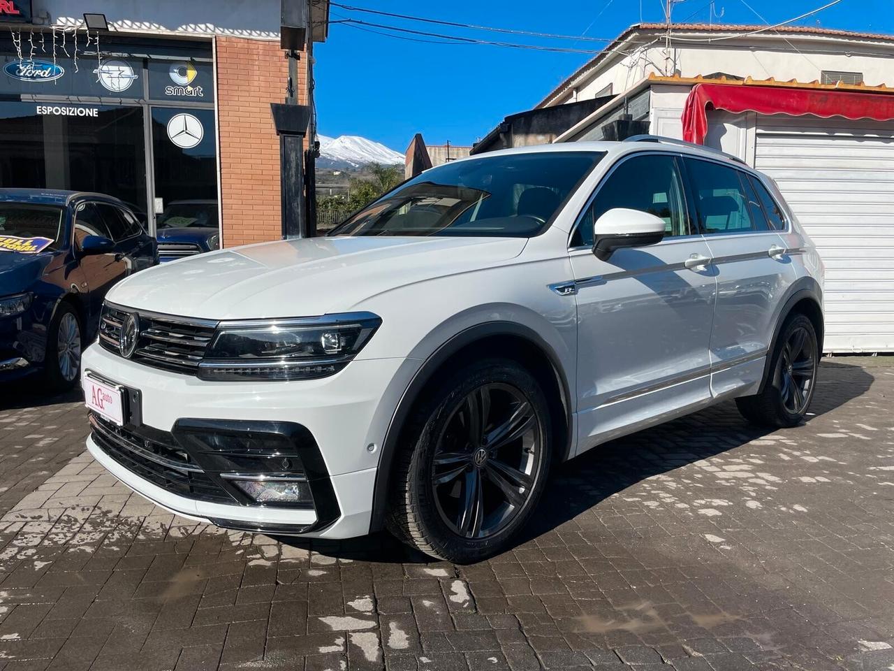 Volkswagen Tiguan 2.0 TDI DSG 4MOTION Sport BMT R-LINE quadro VIRTUAL