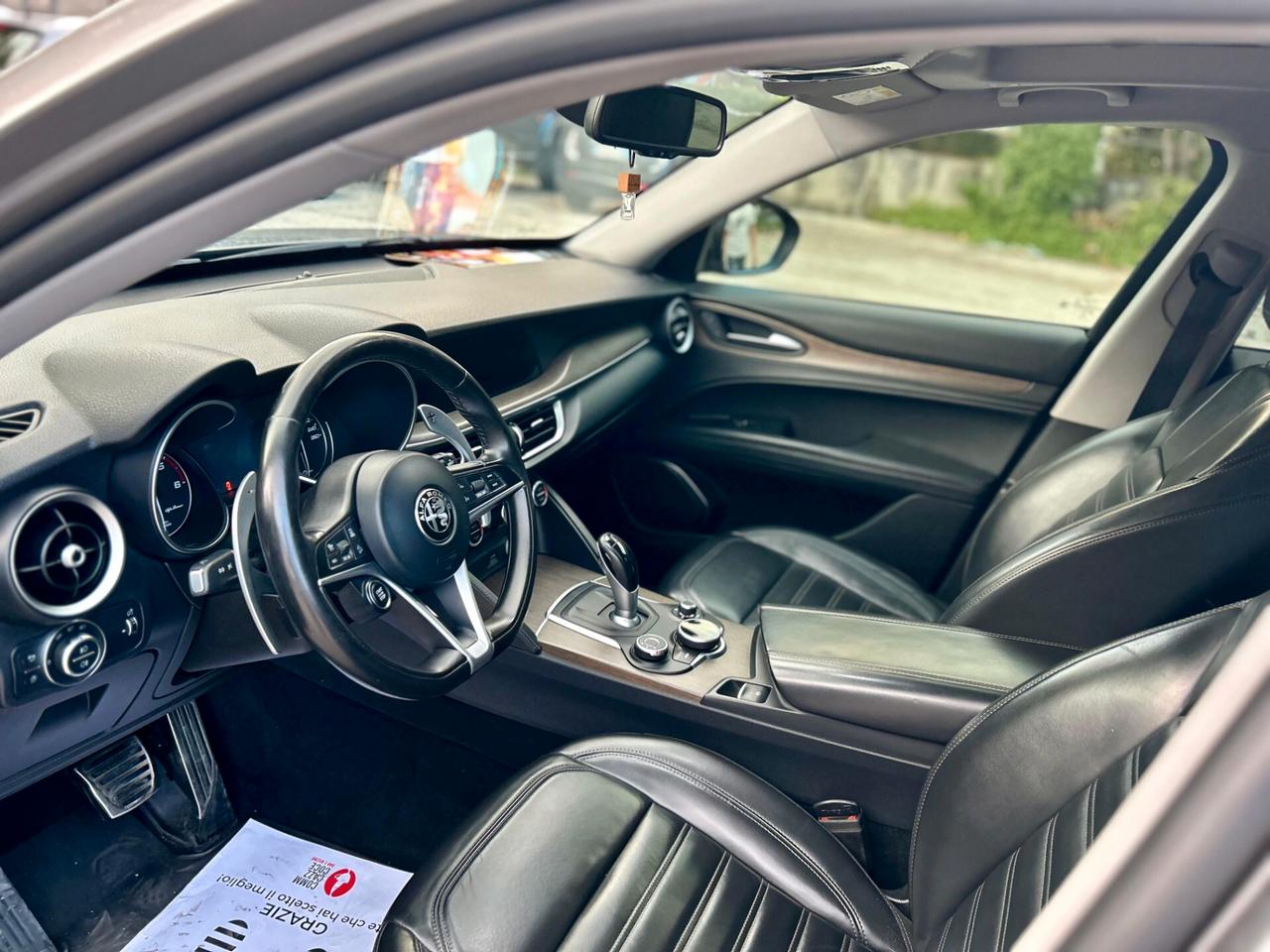 Alfa Romeo Stelvio 2.2 Turbodiesel 210 CV AT8 Q4 Executive