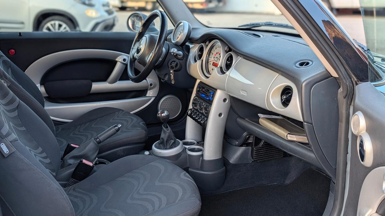 Mini 1.6 16V One