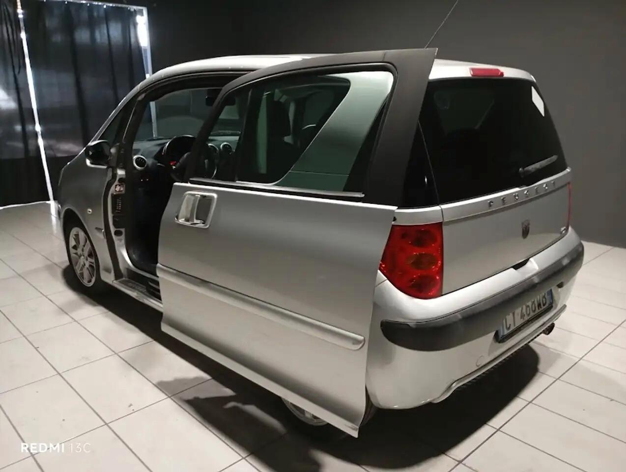 PEUGEOT 1007 DEL 2006 BENZINA CAMBIO AUTOMATICO