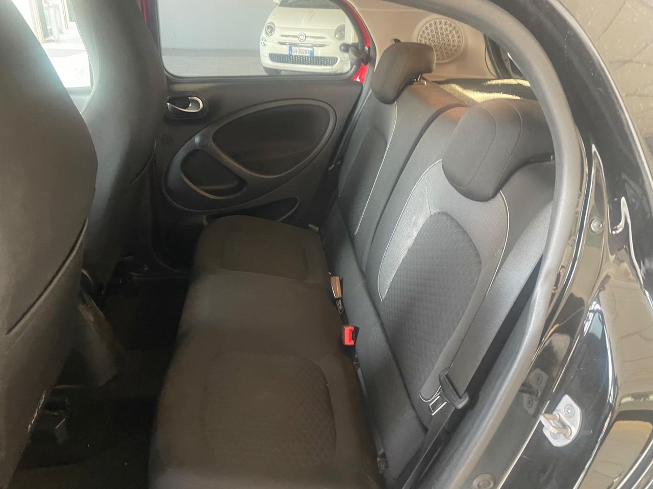Smart ForFour EQ Passion - Nessun vincolo -