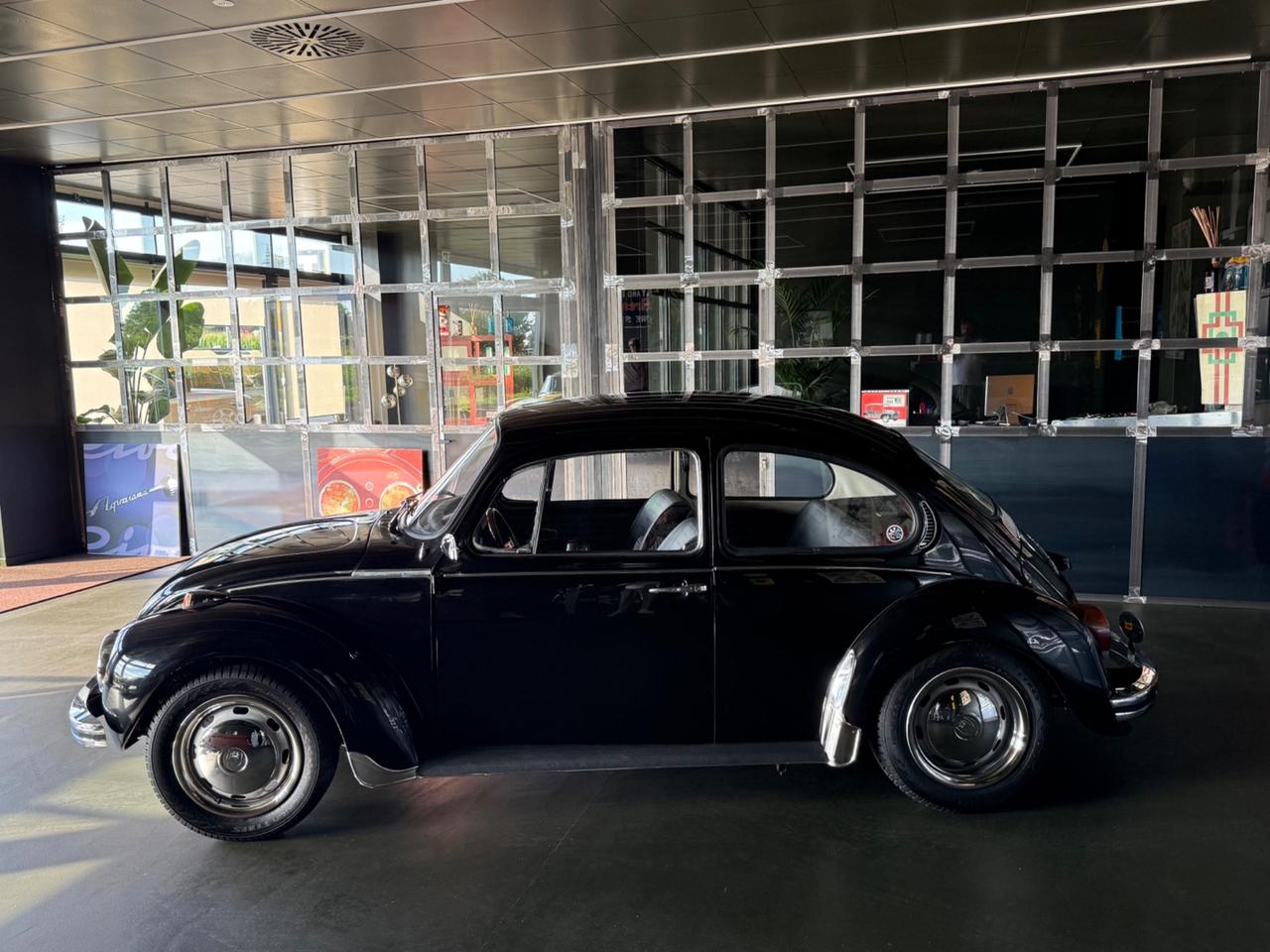 Volkswagen Maggiolino MOD.13/D1 "The world's style"