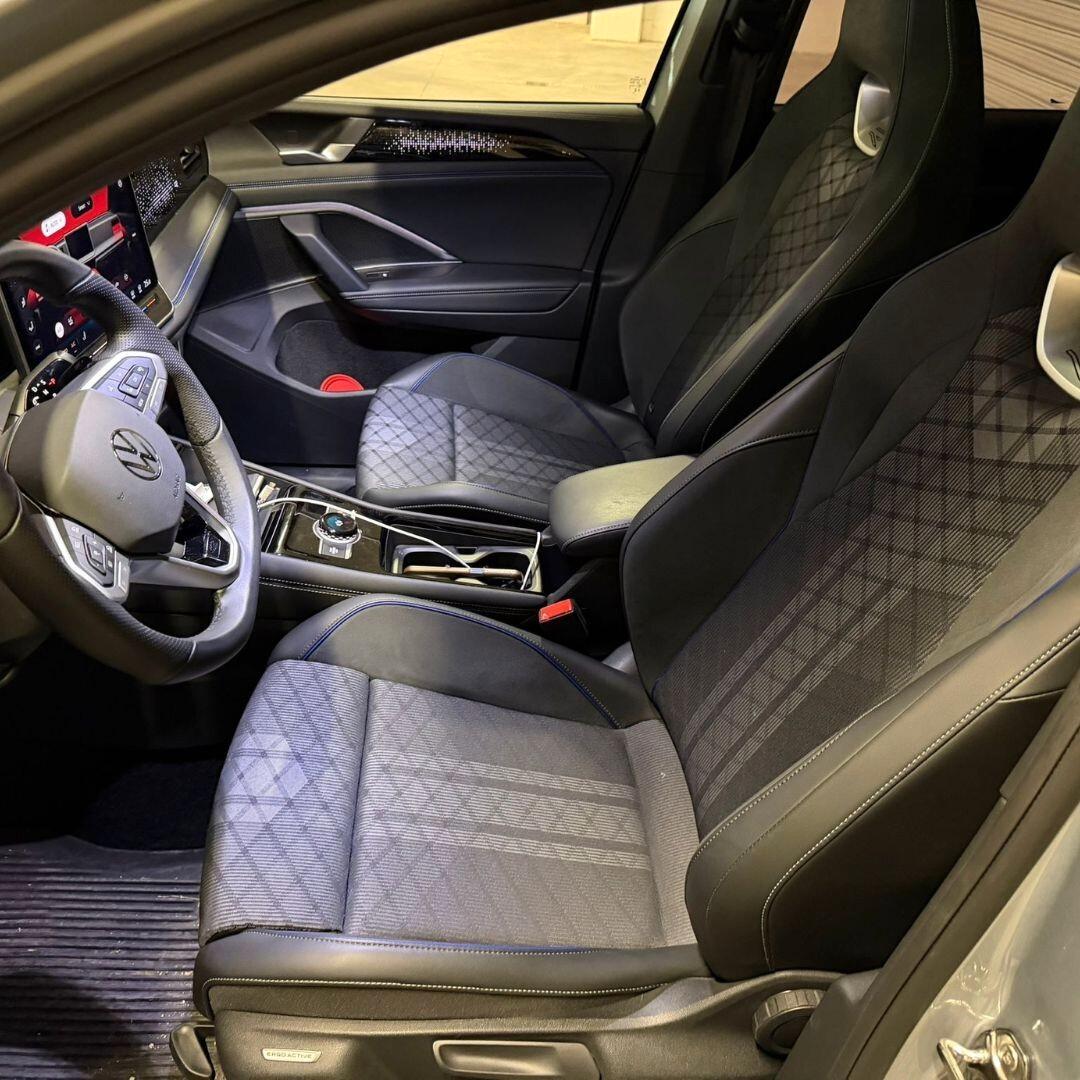 Volkswagen Tiguan 2.0 TDI 150 CV DSG R-Line Plus