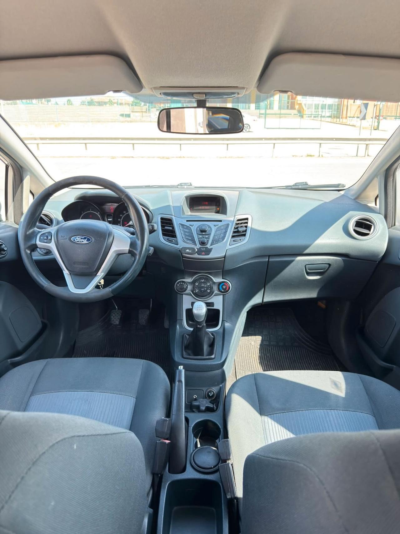 Ford Fiesta 1.4 TDCi 5p. Titanium