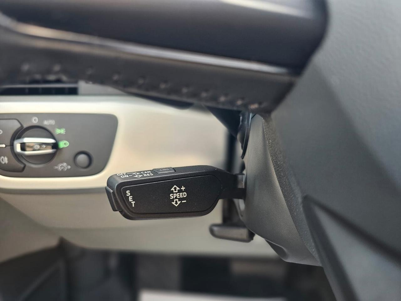 Audi A4 Avant 2.0 TDI 150 CV Business