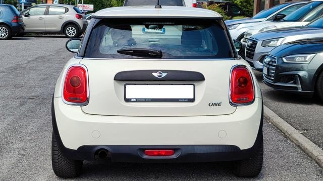 MINI One 1.2 75cv LED RING-AMBIENT-B.TOOTH