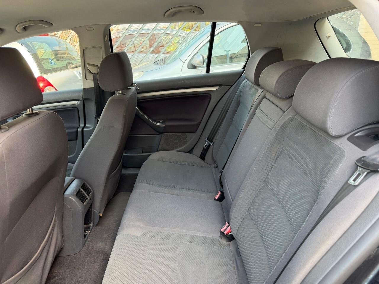 Volkswagen Golf 1.9 TDI 5p. Comfortline