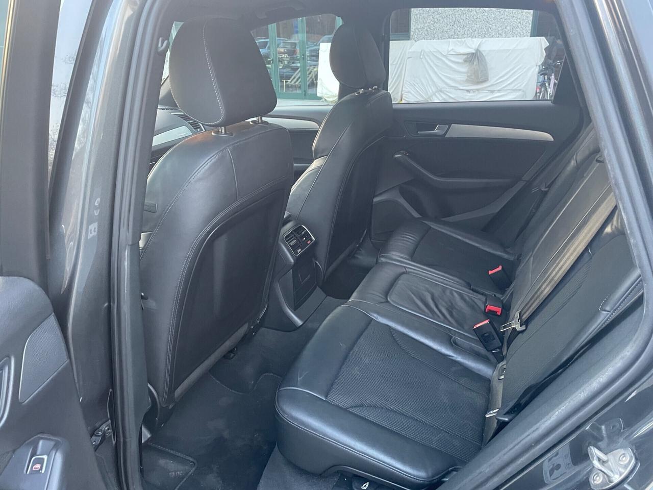 Audi Q5 2.0 TDI 190 CV clean diesel quattro*Automatik*S line*Navi*