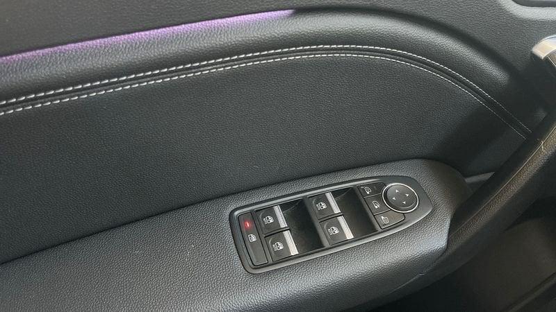 Renault Captur 1.0 TCe GPL Techno Fast Track
