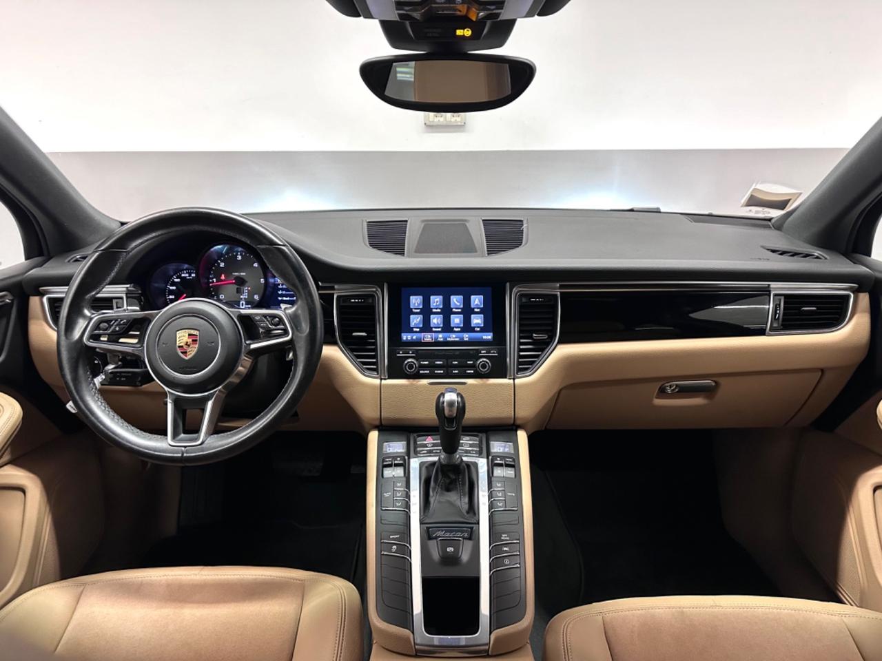 Porsche Macan 3.0 S Diesel PDK BOOK SERVICE