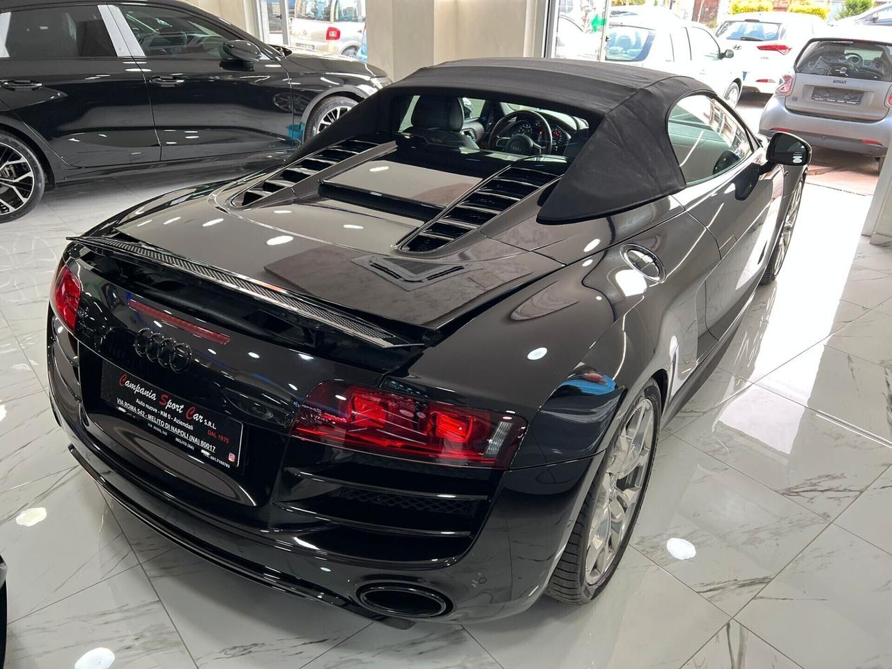 NUOVA AUDI R8 5.2 V10 FSI 525CV QUATTRO R-TRONIC CABRIO IDENTITY BLACK