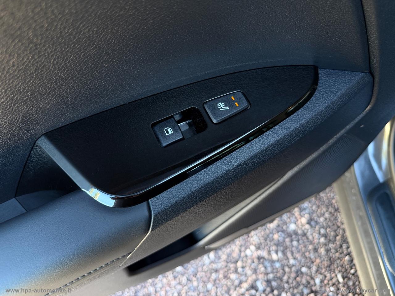 KIA Sportage 1.6 CRDi MHEV Style NAVI LED PELLE RETROCAMERA CARPLAY