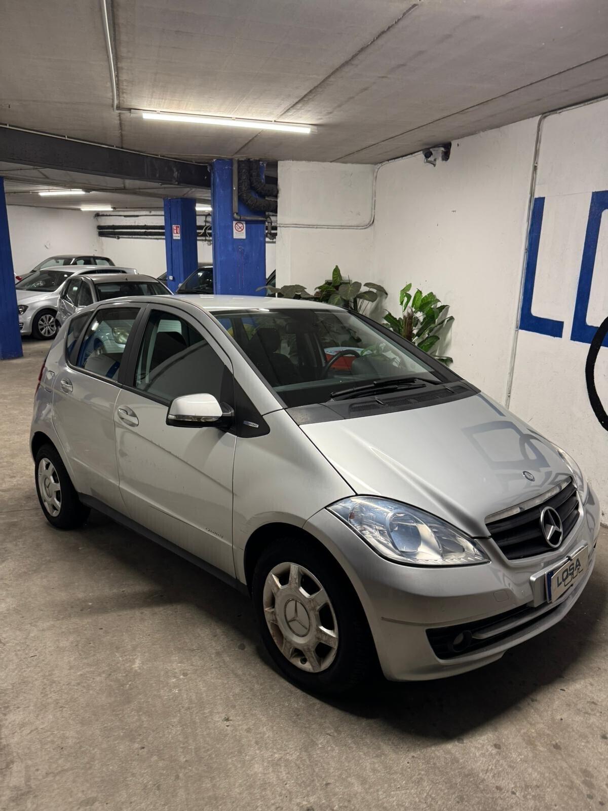 Mercedes-benz A 160 BlueEFFICIENCY 2011 EURO 5 solo 26.000!!!!