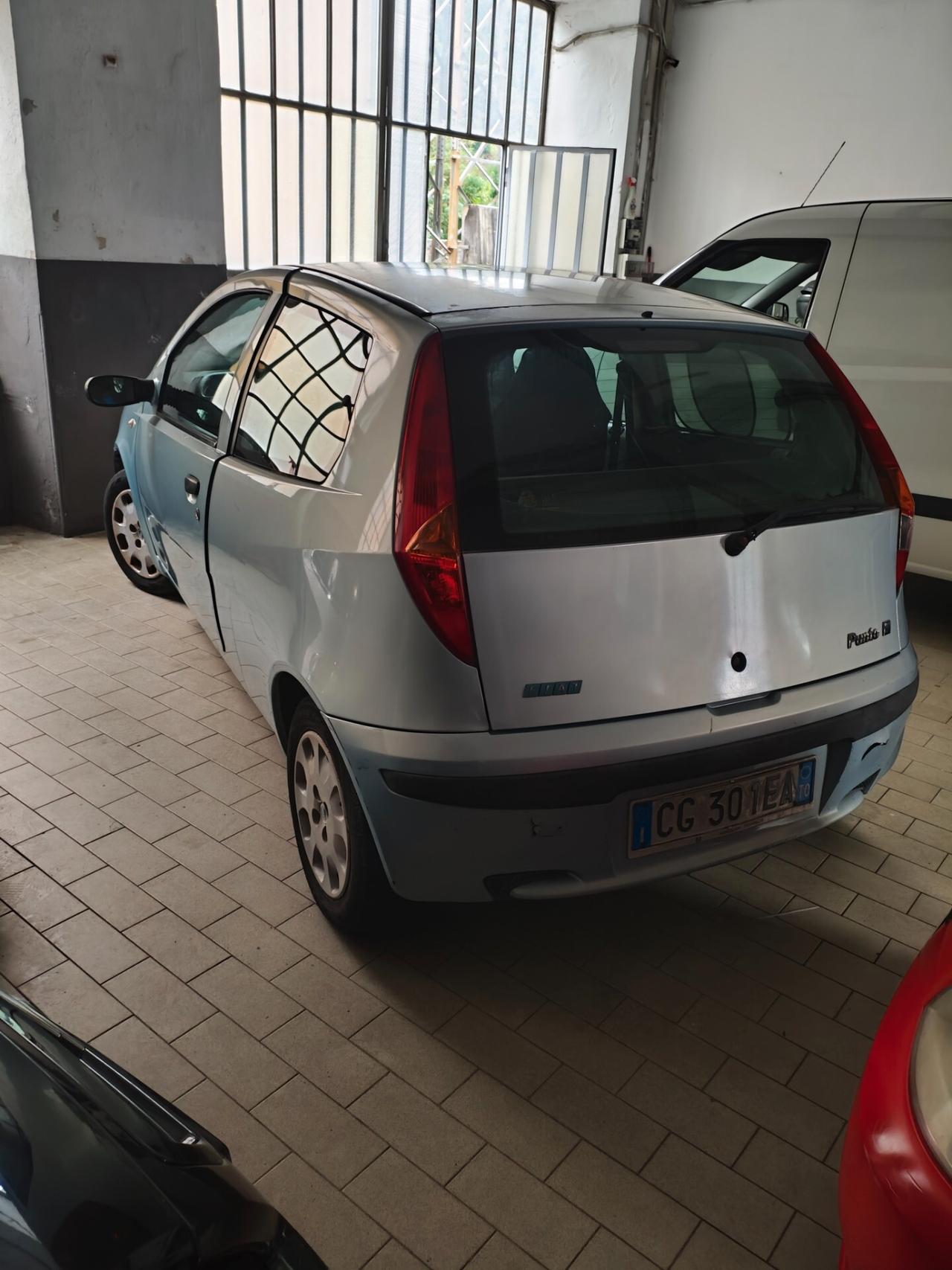 Fiat Punto 1.2i cat 3 porte EL