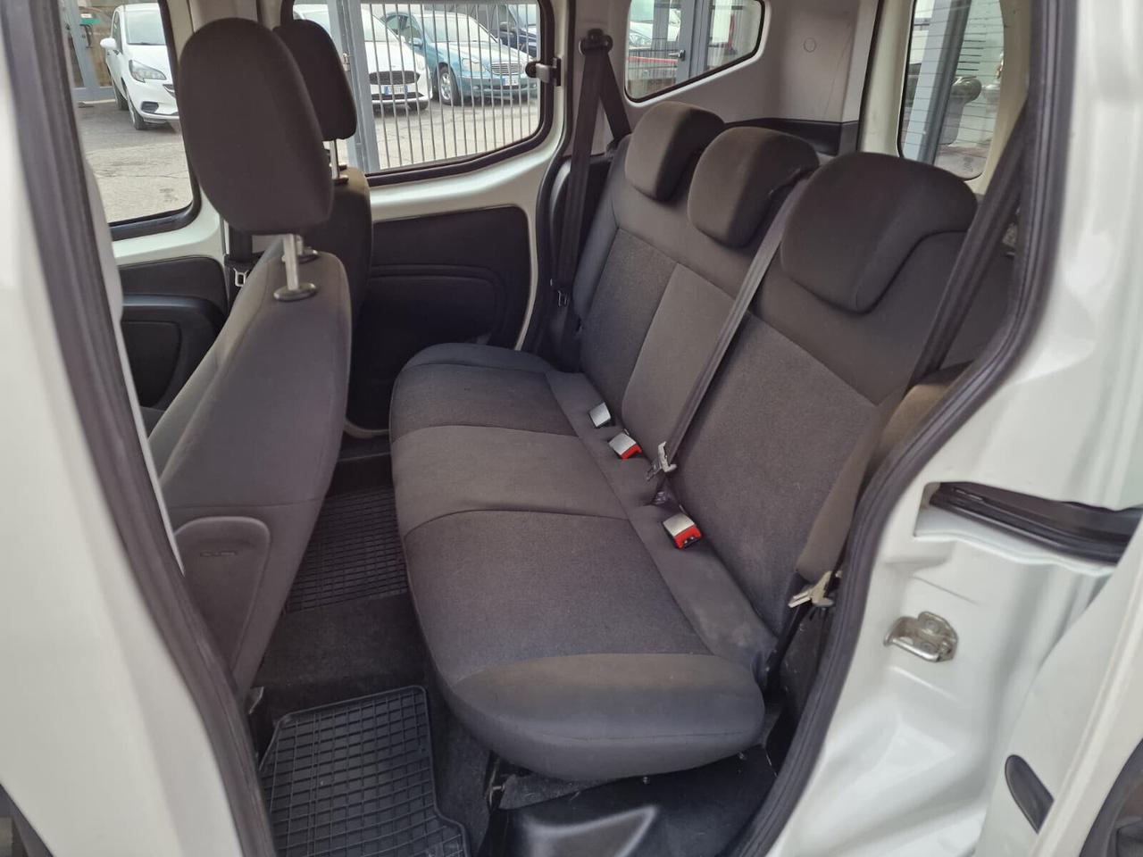 Fiat Qubo 1.3 MJT 95 CV Lounge