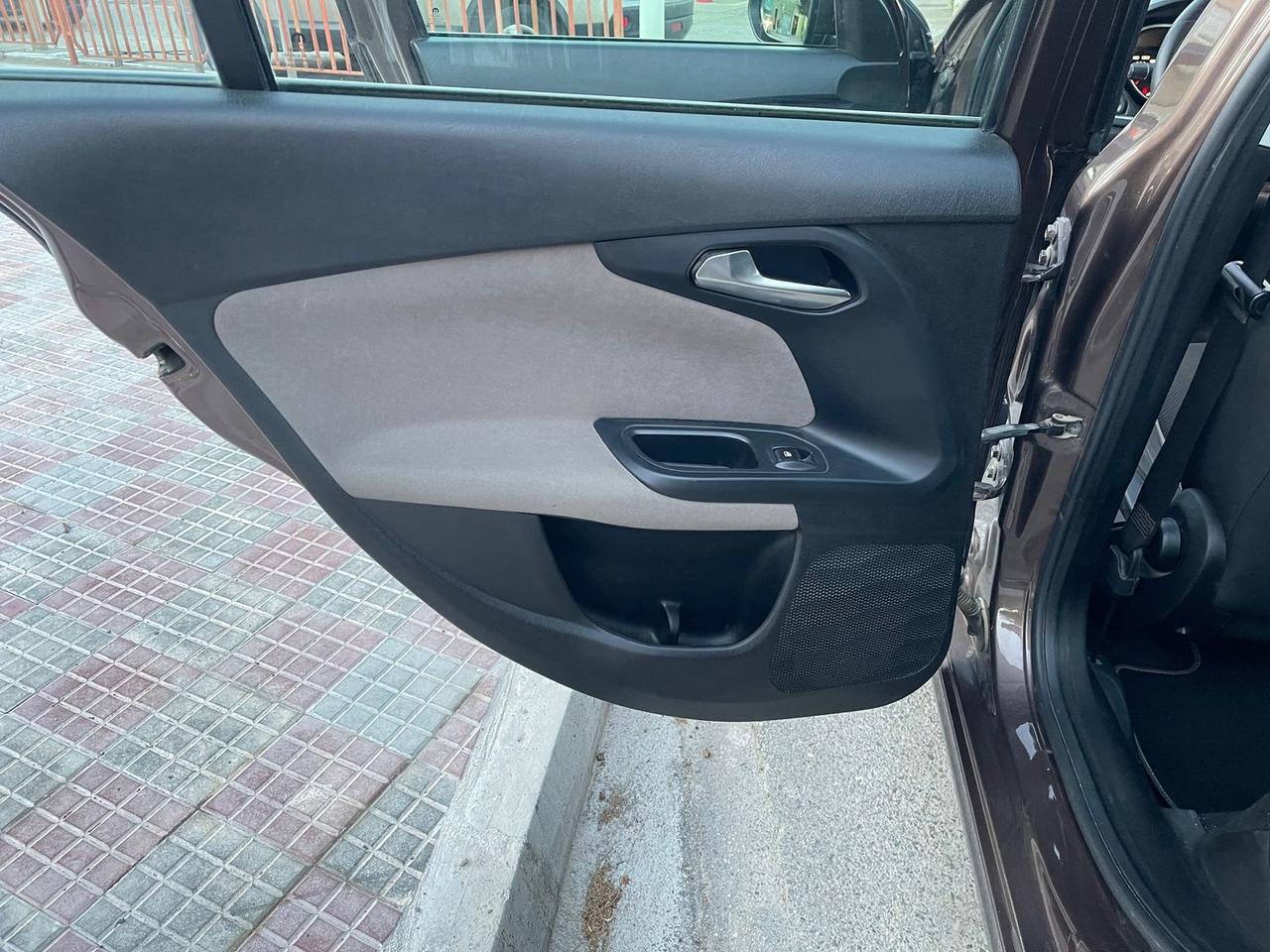 Fiat Tipo 1.6 Multijet Lounge #10180