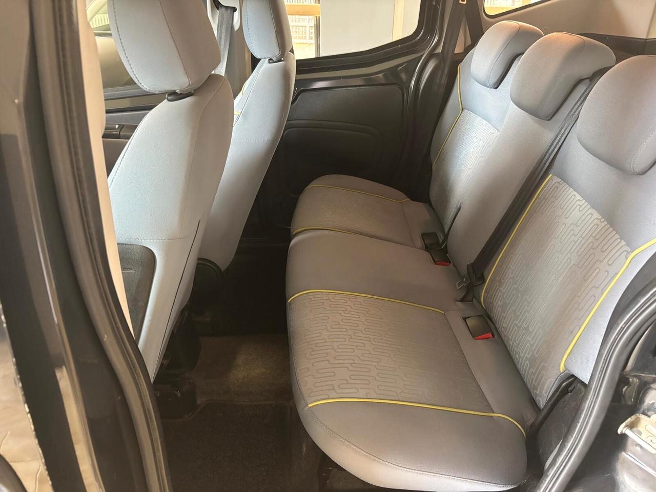 Peugeot Bipper Tepee 1.3 HDi 75 FAP Outdoor