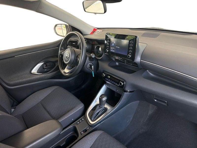 Toyota Yaris Yaris 1.5h Trend